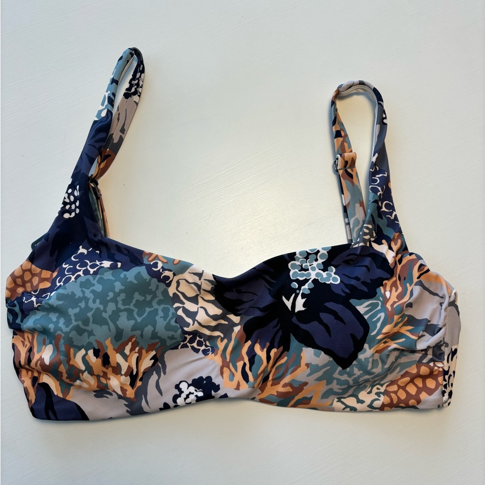 athleta bikini swimsuit top, size 34b/c